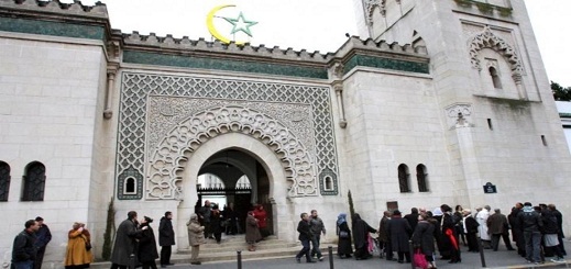 إجراءات جديدة في المساجد بفرنسا بعد إنتشار فيروس كورونا في البلاد