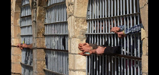 دولة تطلق سراح 54 ألف سجين مؤقتا لمنع تفشي فيروس كورونا دولة تطلق سراح 54 ألف سجين مؤقتا لمنع تفشي فيروس كورونا