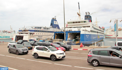 المغرب يعلق جميع الرحلات الجوية والنقل البحري للمسافرين من وإلى فرنسا حتى إشعار آخر المغرب يعلق جميع الرحلات الجوية والنقل البحري للمسافرين من وإلى فرنسا حتى إشعار آخر