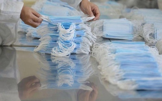 بسبب كورونا.. الحكومة تقرر تقنين أسعار الكمامات الصحية والمطهرات الكحولية بسبب كورونا.. الحكومة تقرر تقنين أسعار الكمامات الصحية والمطهرات الكحولية