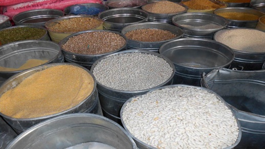 ارتفاع في اثمنة القطاني بالناظور يغضب المواطنين ويطالبون بتدخل السلطة المحلية