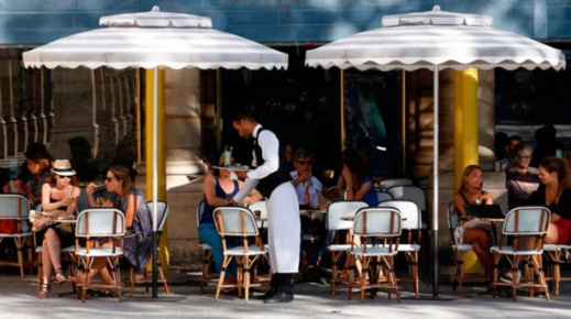 اغلاق المقاهي والمطاعم والحمامات واماكن الترفيه ابتداء من اليوم اغلاق المقاهي والمطاعم والحمامات واماكن الترفيه ابتداء من اليوم