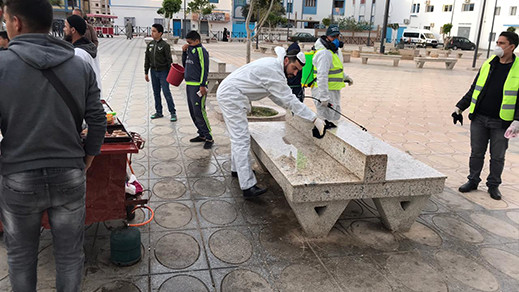 المنظومة المحلية بالحسيمة تتعبئ من اجل اتخاذ الإجراءات الوقاية لمحاربة فيروس كورونا المنظومة المحلية بالحسيمة تتعبئ من اجل اتخاذ الإجراءات الوقاية لمحاربة فيروس كورونا