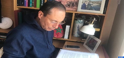 وزير أعمارة المصاب بكورونا يؤكد من داخل بيته بأن حالته الصحية مطمئنة وزير أعمارة المصاب بكورونا يؤكد من داخل بيته بأن حالته الصحية مطمئنة