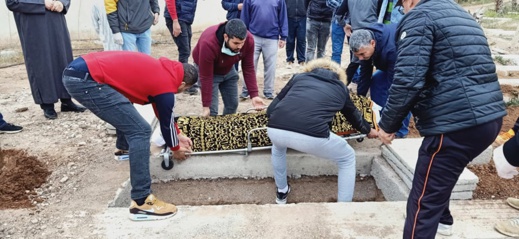 تشييع جنازة الزميل "حمادي مرسق" في جو استثنائي بمقبرة الناظور تشييع جنازة الزميل "حمادي مرسق" في جو استثنائي بمقبرة الناظور