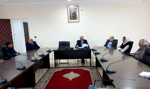 لمواجهة وباء كورونا.. جماعة الدريوش تخصص 42 مليون سنتيم لدعم الأسر المتضررة وإيواء المشردين لمواجهة وباء كورونا.. جماعة الدريوش تخصص 42 مليون سنتيم لدعم الأسر المتضررة وإيواء المشردين