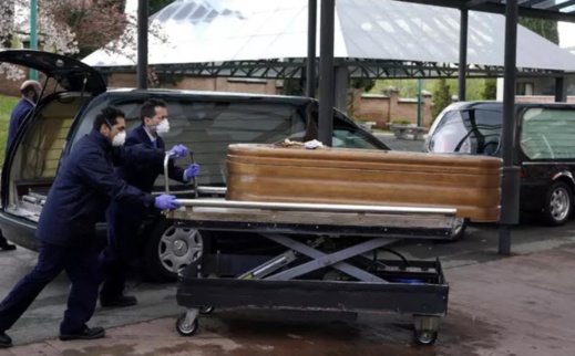 فواجع فيروس "كورونا" مستمرة باسبانيا.. وفاة 950 شخص في يوم واحد فواجع فيروس "كورونا" مستمرة باسبانيا.. وفاة 950 شخص في يوم واحد