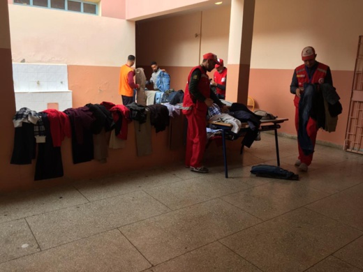 دفئ إنساني يستهدف "إكْسَاء" الأشخاص في وضعية الشارع المستفيدين من مركز الإيواء بالناظور دفئ إنساني يستهدف "إكْسَاء" الأشخاص في وضعية الشارع المستفيدين من مركز الإيواء بالناظور