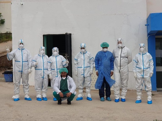 الناظور: تعزيز الطاقم المُعالج لـ"مُصابي كورونا" بعناصر تمريضية إضافية بعد ارتفاع عدد الحاضنين للفيروس الناظور: تعزيز الطاقم المُعالج لـ"مُصابي كورونا" بعناصر تمريضية إضافية بعد ارتفاع عدد الحاضنين للفيروس