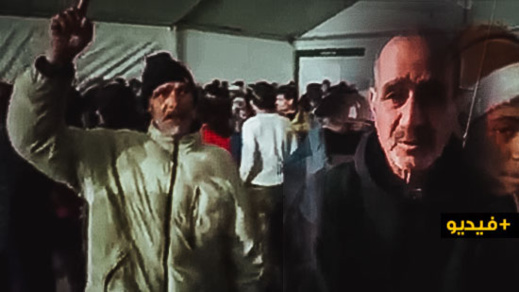 المغاربة العالقين بمليلية: نعيش في "الكوري" وإحتياطات الوقاية من "كورونا" منعدمة المغاربة العالقين بمليلية: نعيش في "الكوري" وإحتياطات الوقاية من "كورونا" منعدمة