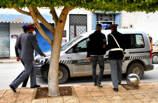 سلطات إقليم الدريوش تشدد المراقبة بجماعات الإقليم وتعتقل 20 شخصا وسيارات خرقوا قانون الطوارئ الصحية