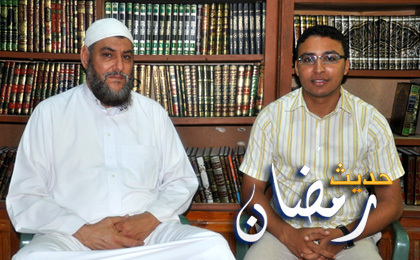 ذ. عبد القادر شوعة يجيب على أسئلة الحلقة الأولى من برنامج "حديث رمضان" ذ. عبد القادر شوعة يجيب على أسئلة الحلقة الأولى من برنامج "حديث رمضان"