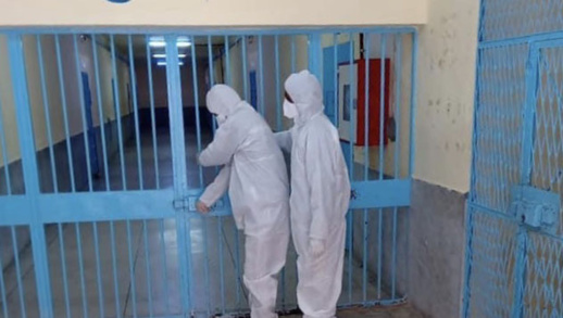 سجن طنجة يوضح حقيقة وفاة أحد النزلاء بفيروس كورونا 