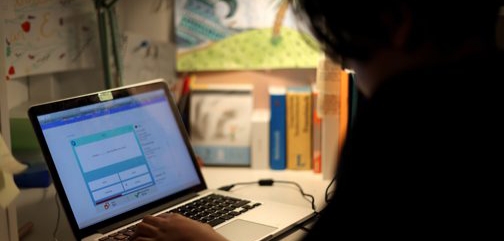 “ألو 2233” منصة هاتفية جديدة لتعزيز تواصل وزارة الشغل والإدماج المهني مع المرتفقين “ألو 2233” منصة هاتفية جديدة لتعزيز تواصل وزارة الشغل والإدماج المهني مع المرتفقين