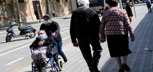 بعد أشهر من العزل.. إسبانيا تسير بحذر في اتجاه الرفع التدريجي لقيود حالة الطوارئ بعد أشهر من العزل.. إسبانيا تسير بحذر في اتجاه الرفع التدريجي لقيود حالة الطوارئ