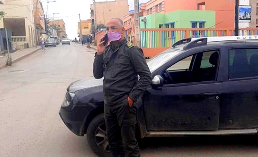 سلطات بني انصار تعتقل أعضاء بجمعية "المهاجرين" بسبب توزيعهم للقفف الرمضانية بفرخانة دون ترخيص سلطات بني انصار تعتقل أعضاء بجمعية "المهاجرين" بسبب توزيعهم للقفف الرمضانية بفرخانة دون ترخيص