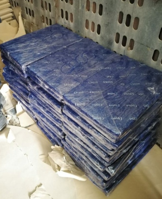 شاهدوا.. حجز أكثر من 6 أطنان من الحشيش على متن شاحنة للنقل الدولي شاهدوا.. حجز أكثر من 6 أطنان من الحشيش على متن شاحنة للنقل الدولي