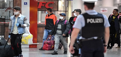 فرنسا وألمانيا تدعوان لفتح سريع للحدود الأوروبية فرنسا وألمانيا تدعوان لفتح سريع للحدود الأوروبية