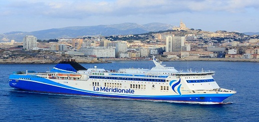 القنصلية الفرنسية تعلن عن برمجة رحلة بحرية بين الناظور ومارسيليا لإعادة العالقين