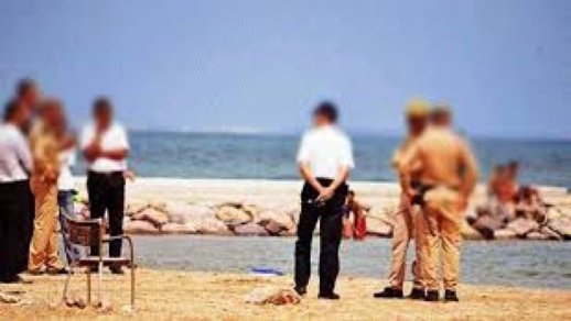 بتعليمات من الداخلية.. السلطات تشدد المراقبة على شواطئ الريف لمنع الاِستجمام والسباحة بتعليمات من الداخلية.. السلطات تشدد المراقبة على شواطئ الريف لمنع الاِستجمام والسباحة