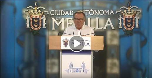 فيديو لحاكم مليلية وهو "سكران" في لقاء رسمي يثير سخرية واسعة فيديو لحاكم مليلية وهو "سكران" في لقاء رسمي يثير سخرية واسعة