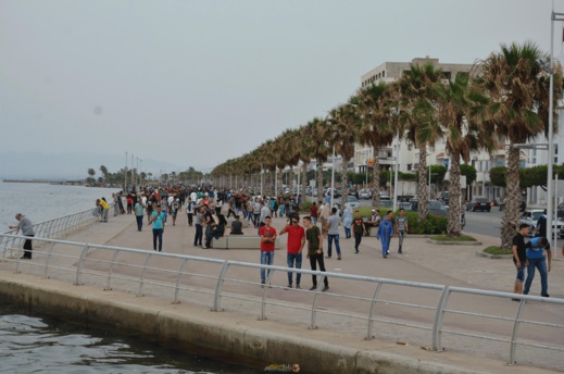 استمرار التخفيف بأقاليم المنطقة "رقم1" رهين بمدى إلتزام المواطنين بقواعد الوقاية والتباعد الاجتماعي استمرار التخفيف بأقاليم المنطقة "رقم1" رهين بمدى إلتزام المواطنين بقواعد الوقاية والتباعد الاجتماعي