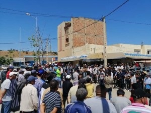 الحسيمة.. ساكنة "تماسينت" تحتج على حرمانها من تعويضات جائحة كورونا الحسيمة.. ساكنة "تماسينت" تحتج على حرمانها من تعويضات جائحة كورونا