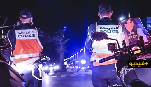 المئات من ساكنة الناظور يعودون الى التنزه ب"كورنيش" مدينة الناظور المئات من ساكنة الناظور يعودون الى التنزه ب"كورنيش" مدينة الناظور