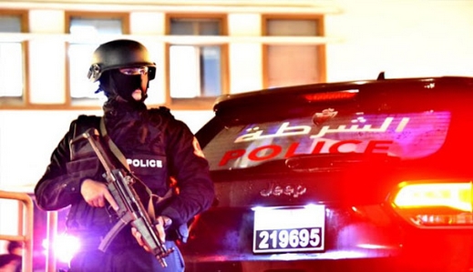 انفراد.. الشرطة القضائية تهتدي إلى أحد منفذي جريمة القتل بالعروي ووالي الأمن يحل بمسرح الجريمة انفراد.. الشرطة القضائية تهتدي إلى أحد منفذي جريمة القتل بالعروي ووالي الأمن يحل بمسرح الجريمة