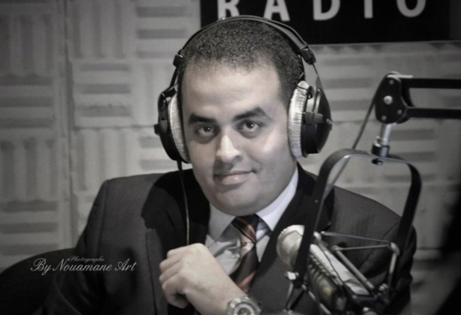 يوسف بحار.. الإذاعيُّ الذي اصْطّف في الخط الأمامي لمجابهة شبح الجّائحة بكلمةٍ ونغمة