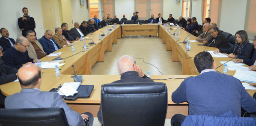 منتخبو "البام" بسلوان يرفضون الالتزام بتوجيهات الأمانة الجهوية للحزب منتخبو "البام" بسلوان يرفضون الالتزام بتوجيهات الأمانة الجهوية للحزب