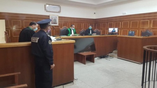 ابتدائية الحسيمة توزع 23 سنة سجنا على متهمين بالاتجار في المخدرات القوية ابتدائية الحسيمة توزع 23 سنة سجنا على متهمين بالاتجار في المخدرات القوية