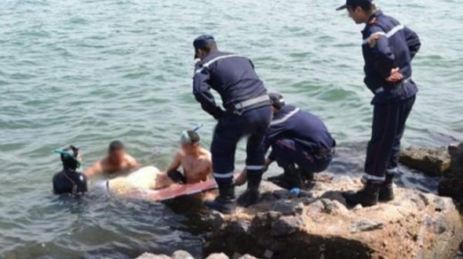 رغم منع السباحة.. غرق شاب في مقتبل العمر بشاطئ السعيدية ونجاة صديقيه رغم منع السباحة.. غرق شاب في مقتبل العمر بشاطئ السعيدية ونجاة صديقيه