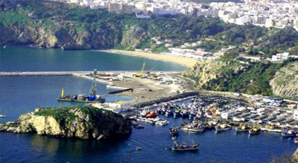 مدينة الحسيمة تحتضن اجتماعا موسعا حول تحسين مناخ الأعمال بالجهة مدينة الحسيمة تحتضن اجتماعا موسعا حول تحسين مناخ الأعمال بالجهة