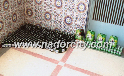 أمن زايو يوقف مروج للخمور ومساعد له أمن زايو يوقف مروج للخمور ومساعد له