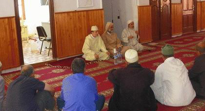 رئيس المجلس العلمي يشرف على دورة تدريبية لفائدة حجاج مدينة زايو رئيس المجلس العلمي يشرف على دورة تدريبية لفائدة حجاج مدينة زايو