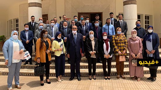 يضم النساء لأول مرة .. فوج جديد من العدول يؤدي اليمين القانونية بمحكمة الإستئناف بالناظور يضم النساء لأول مرة .. فوج جديد من العدول يؤدي اليمين القانونية بمحكمة الإستئناف بالناظور