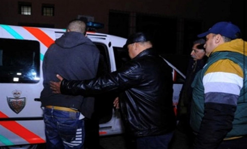 الشّرطة القضائية بالناظور توقع بمطلوب للعدالة بموجب سبع مذكّرات بحث وطنية الشّرطة القضائية بالناظور توقع بمطلوب للعدالة بموجب سبع مذكّرات بحث وطنية