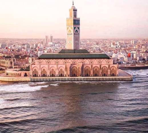 جماعة العدل والإحسان تستغرب مواصلة إغلاق المساجد دون غيرها جماعة العدل والإحسان تستغرب مواصلة إغلاق المساجد دون غيرها