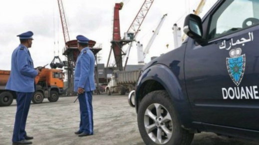 شبكات تهريب المخدرات تنقل نشاطها من طنجة إلى الناظور وعناصر الجمارك تحبط عمليتين وهميتين شبكات تهريب المخدرات تنقل نشاطها من طنجة إلى الناظور وعناصر الجمارك تحبط عمليتين وهميتين
