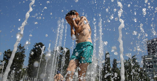 الأرصاد الجوية تنذر باستمرار ارتفاع الحرارة ووصولها إلى 48 درجة في بعض المناطق الأرصاد الجوية تنذر باستمرار ارتفاع الحرارة ووصولها إلى 48 درجة في بعض المناطق