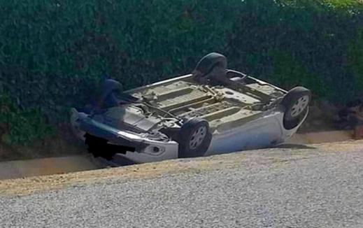 الدريوش.. نجاة سائق سيارة من موت محقق بعد انقلاب سيارته بالطريق الرابطة بين تفرسيت وتمسمان الدريوش.. نجاة سائق سيارة من موت محقق بعد انقلاب سيارته بالطريق الرابطة بين تفرسيت وتمسمان