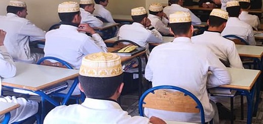 وزارة الأوقاف: تأجيل إمتحانات التعليم العتيق راجع إلى استمرار مخاطر وباء كورونا وزارة الأوقاف: تأجيل إمتحانات التعليم العتيق راجع إلى استمرار مخاطر وباء كورونا