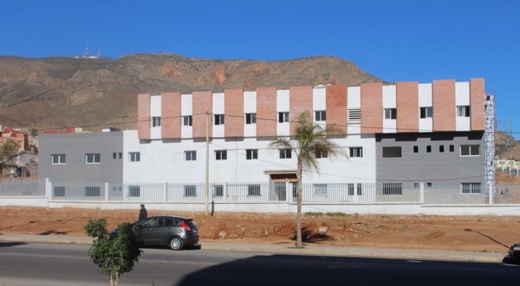 أحكيم تنقل استياء سكان زايو من تأخر افتتاح المستشفى إلى وزير الصحة أحكيم تنقل استياء سكان زايو من تأخر افتتاح المستشفى إلى وزير الصحة