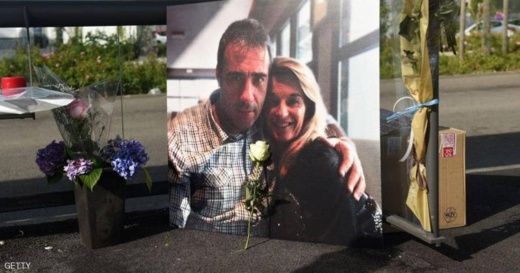 وفاة سائق حافلة بفرنسا تعرض للضرب من طرف ركاب رفضوا ارتداء الكمامة وفاة سائق حافلة بفرنسا تعرض للضرب من طرف ركاب رفضوا ارتداء الكمامة