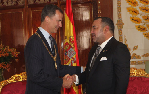 الضّغط لإعادة فتح المعابر مع الناظور وراء إلغاء زيارة فليبي لسبتة ومليلية المحتلتين الضّغط لإعادة فتح المعابر مع الناظور وراء إلغاء زيارة فليبي لسبتة ومليلية المحتلتين