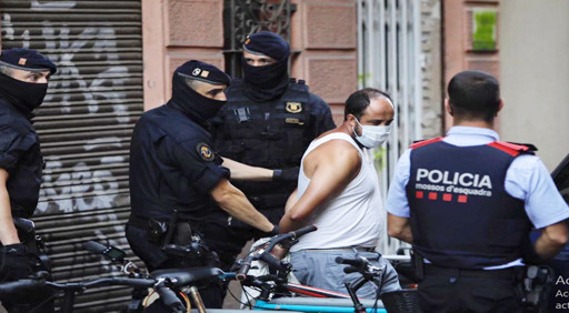 اسبانيا توقف جزائريين يشتبه في تحضيرهما للقيام بأعمال إرهابية اسبانيا توقف جزائريين يشتبه في تحضيرهما للقيام بأعمال إرهابية