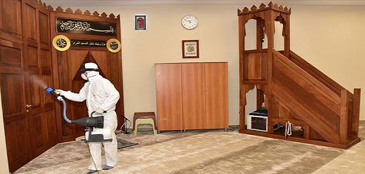 وزارة الأوقاف تنفي لجوئها الى المحسنين لتوفير معدات قياس الحرارة والتعقيم وزارة الأوقاف تنفي لجوئها الى المحسنين لتوفير معدات قياس الحرارة والتعقيم