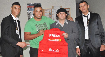 أحباب الغيوان وفرقة ثاومات يلهبان حماس الحاضرين في سهرة فنية ناجحة بزايو أحباب الغيوان وفرقة ثاومات يلهبان حماس الحاضرين في سهرة فنية ناجحة بزايو