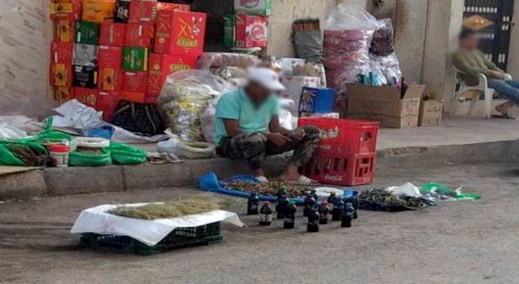 انتشار "الفراشة" يثير غضبة ساكنة حي سبتة بسلوان انتشار "الفراشة" يثير غضبة ساكنة حي سبتة بسلوان